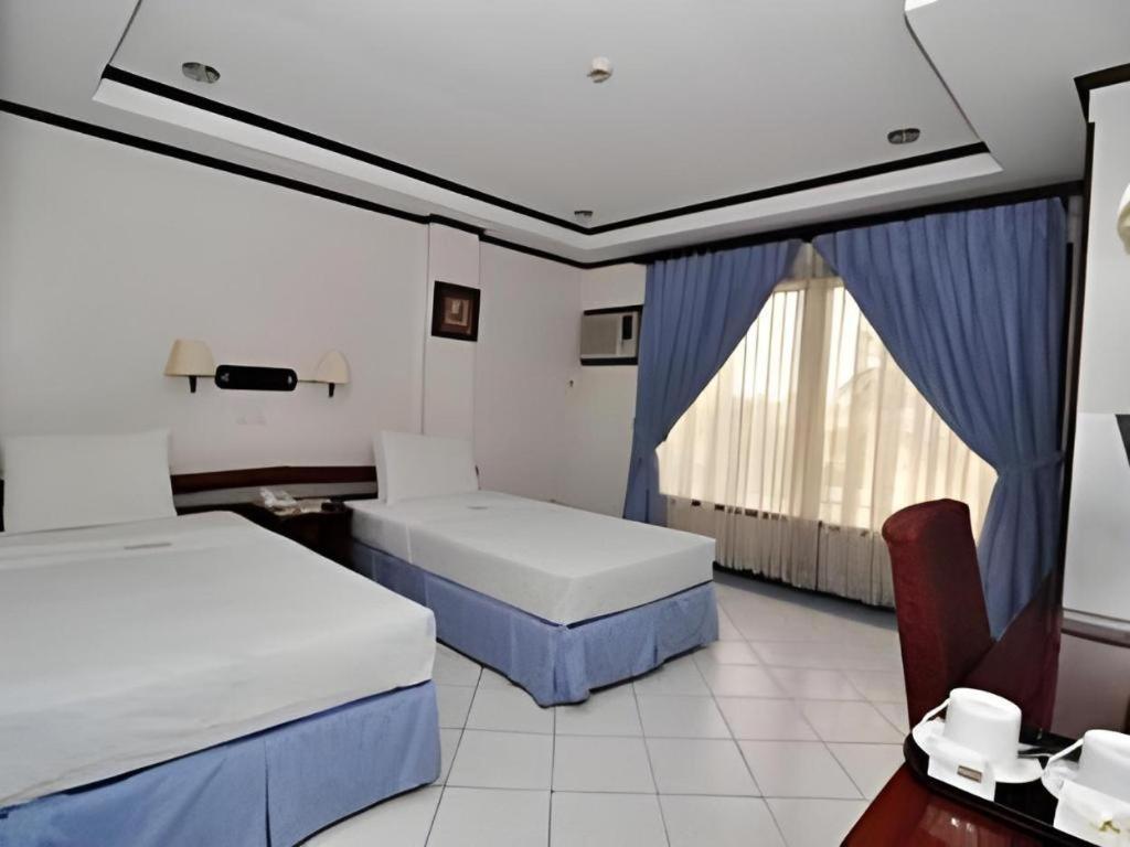 Soledad Suites Panglao Luaran gambar