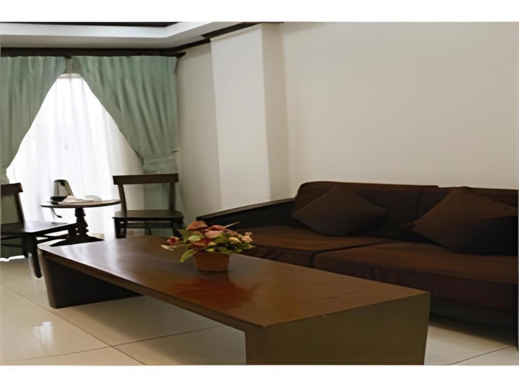 Soledad Suites Panglao Luaran gambar