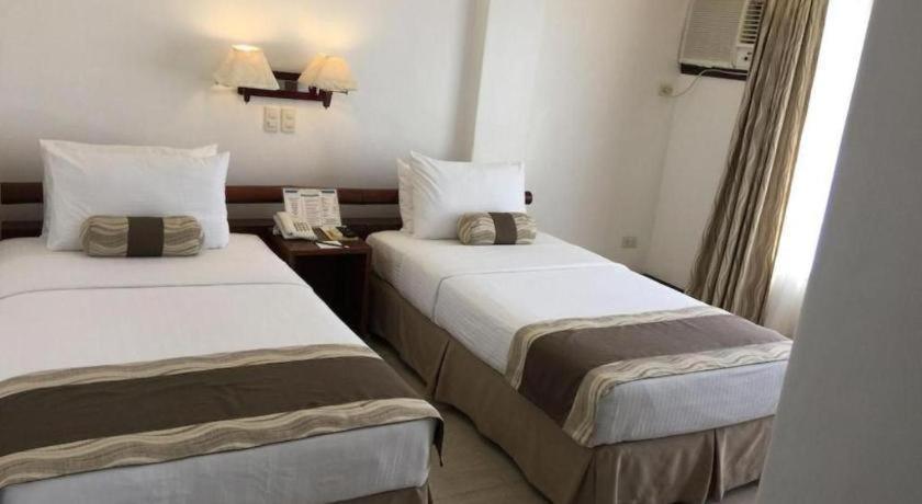 Soledad Suites Panglao Luaran gambar