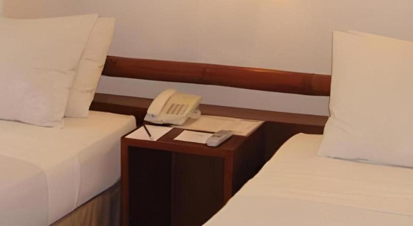 Soledad Suites Panglao Luaran gambar