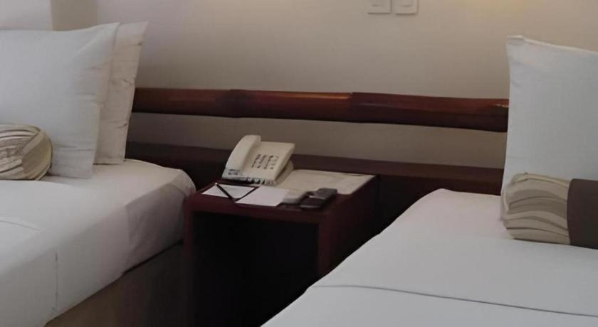 Soledad Suites Panglao Luaran gambar
